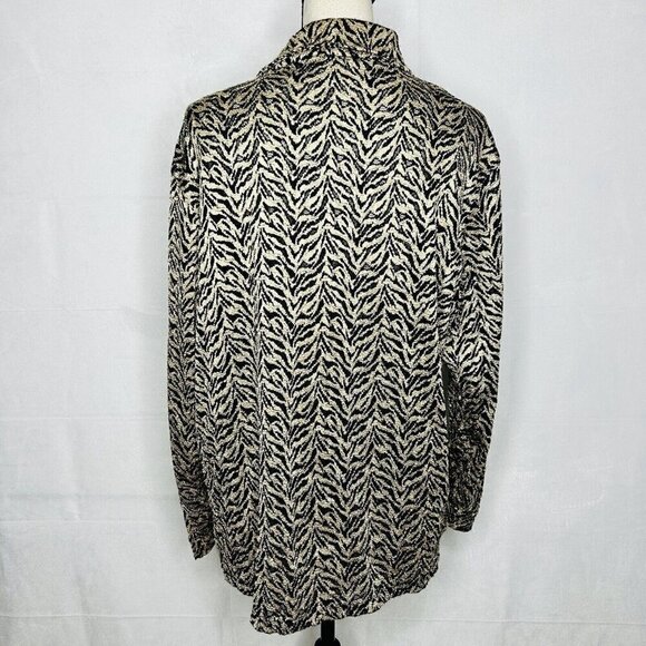 Chico's Design Sz 2 (M) Shacket Long-Sleeve Button-Up Black Tan Animal Print - Picture 7 of 10